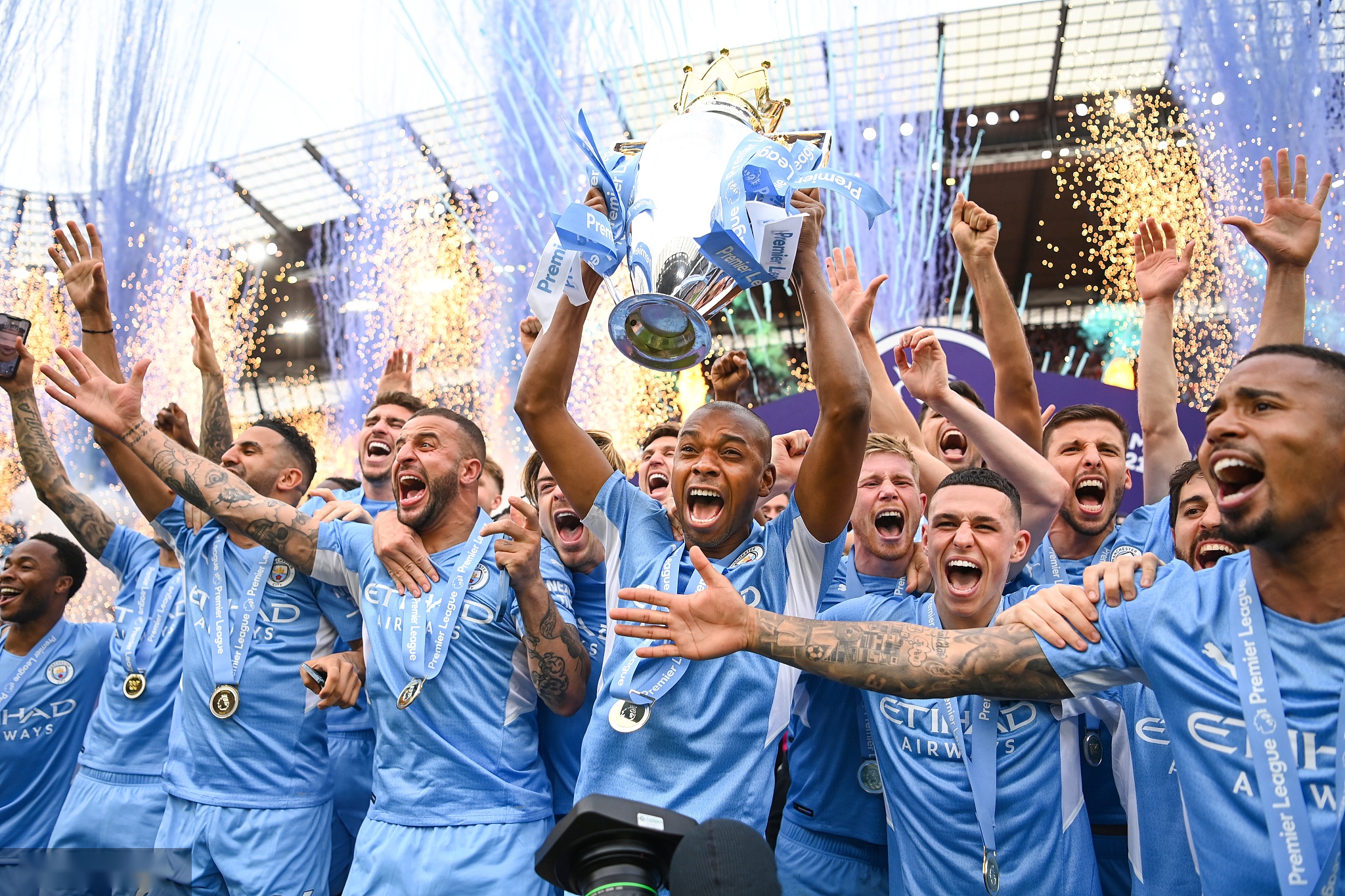 育更是迎来 育更是迎来