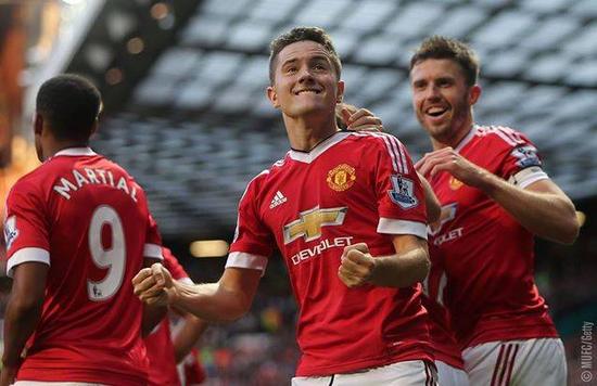 在这个备受 在这个备受